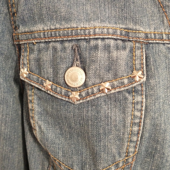 upcycled western style fringe studded stars blue jean denim jacket - Picture 8 of 10
